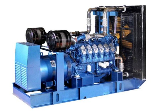 定襄康明斯30kw小型柴油二手发电机组 定襄康明斯30kw小型柴油二手发电机组